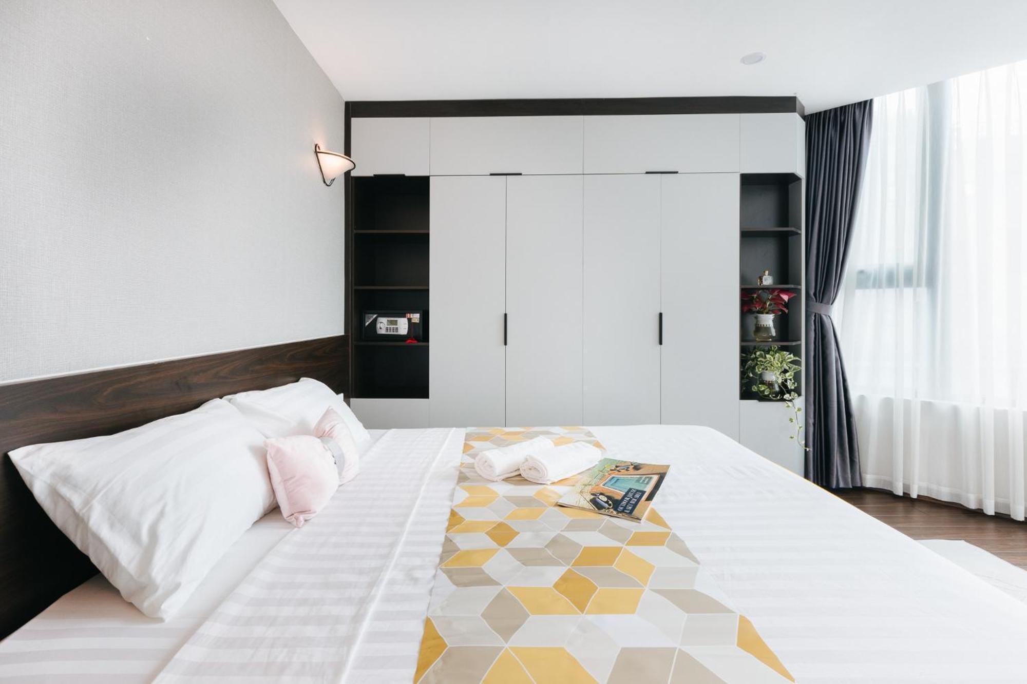 Ivy Hotel & Apartment - Stay 24H Hanoi Buitenkant foto
