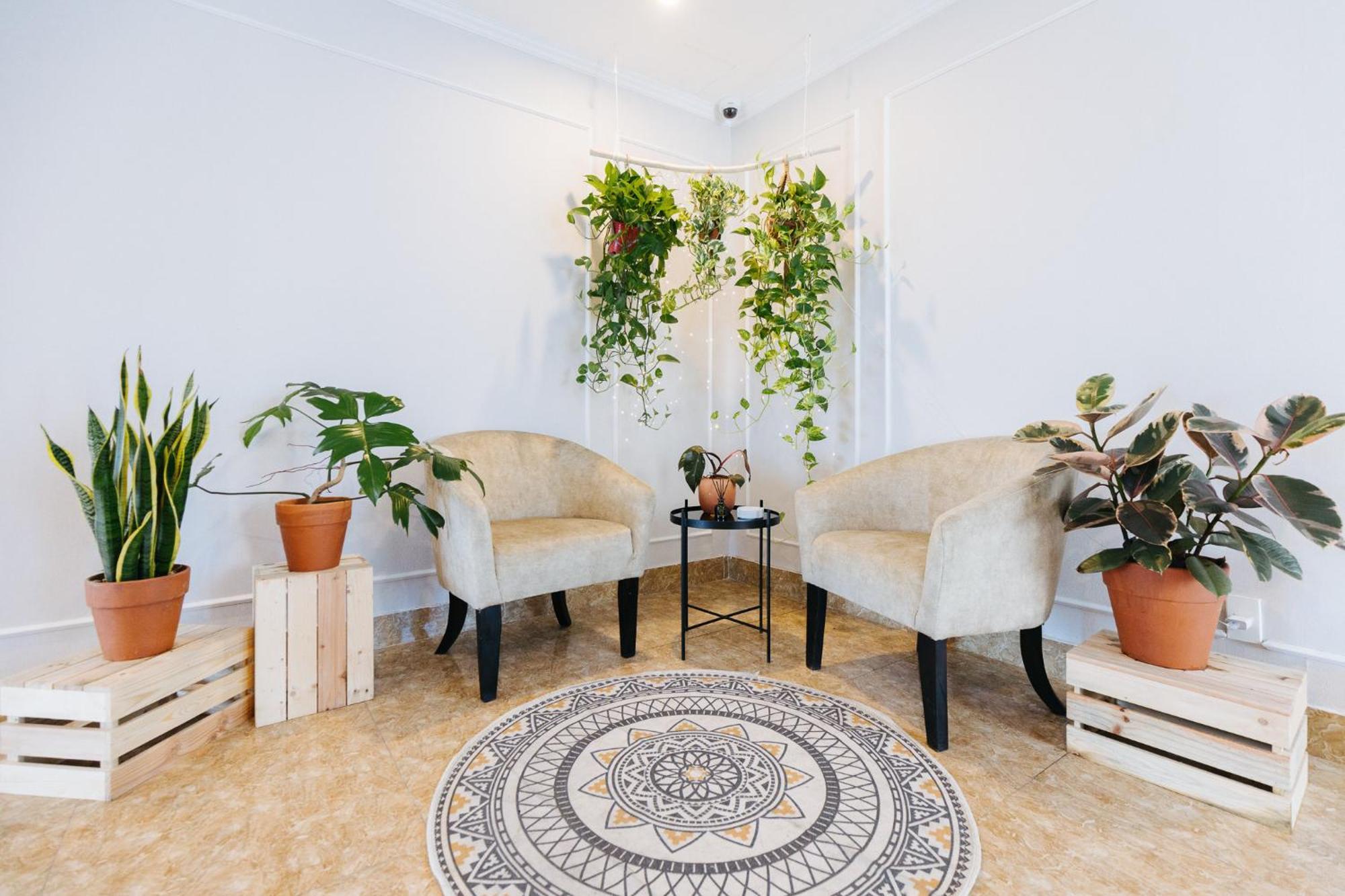 Ivy Hotel & Apartment - Stay 24H Hanoi Buitenkant foto