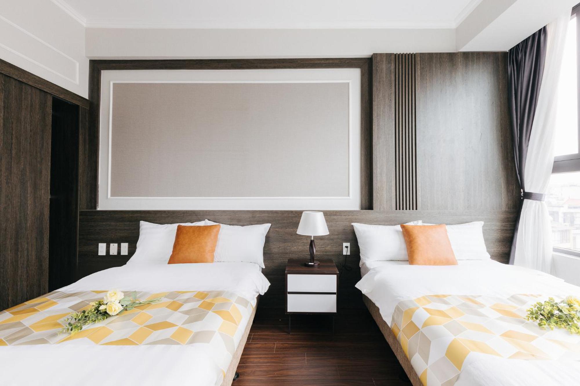 Ivy Hotel & Apartment - Stay 24H Hanoi Buitenkant foto