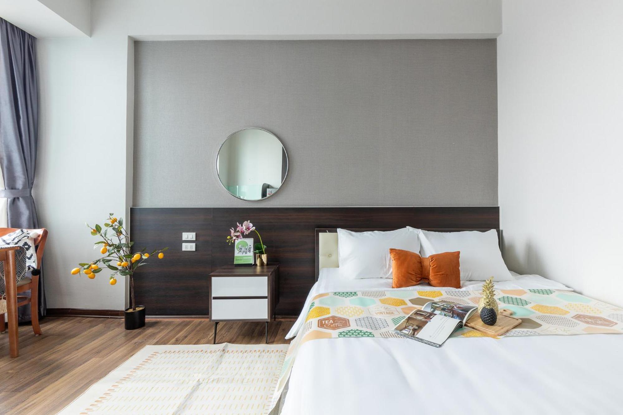 Ivy Hotel & Apartment - Stay 24H Hanoi Buitenkant foto