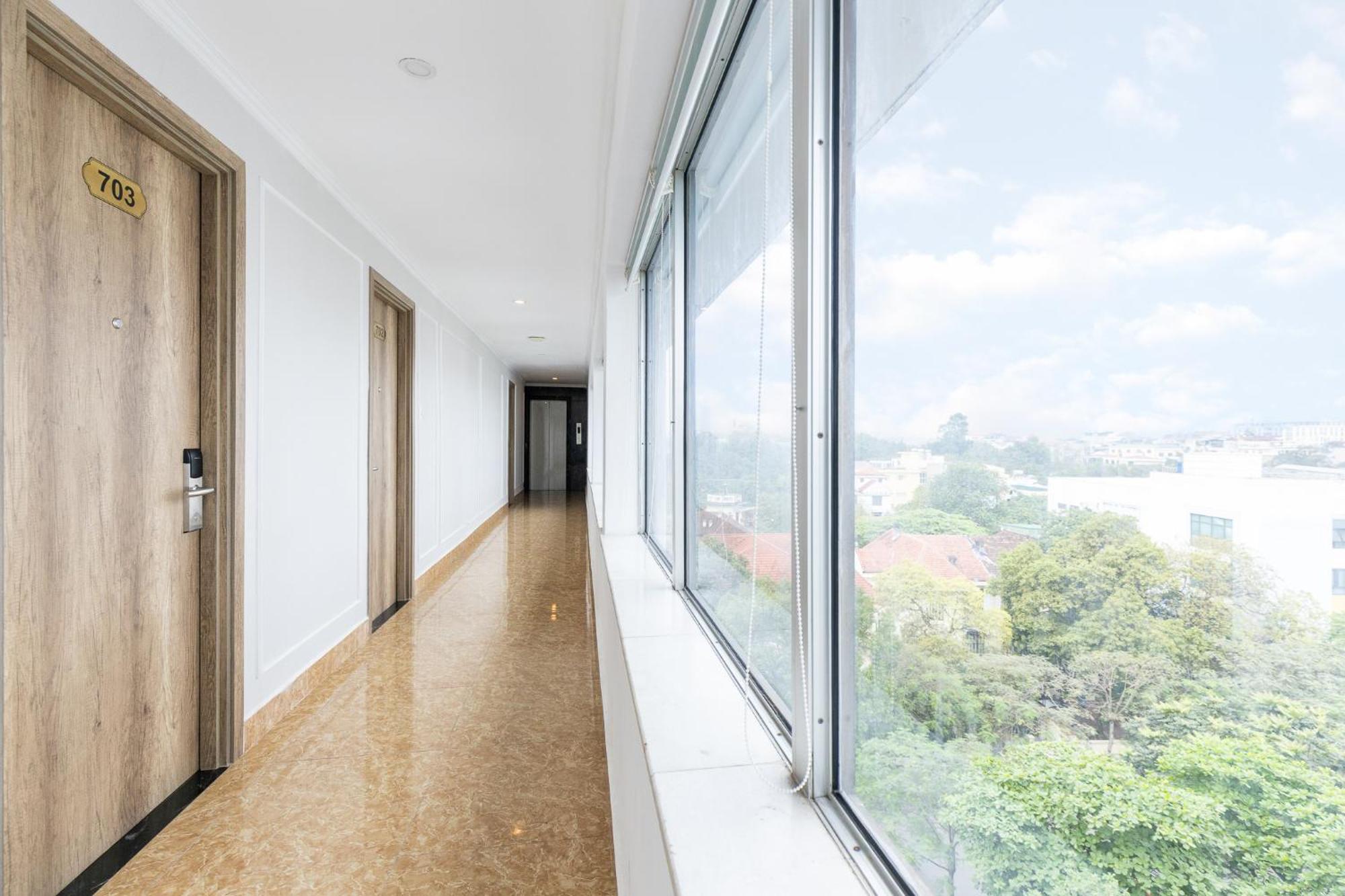 Ivy Hotel & Apartment - Stay 24H Hanoi Buitenkant foto