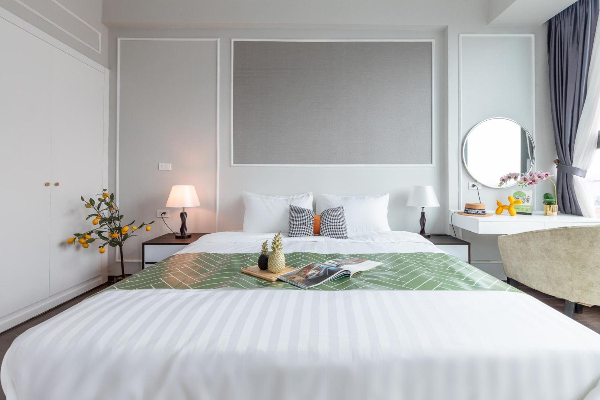 Ivy Hotel & Apartment - Stay 24H Hanoi Buitenkant foto