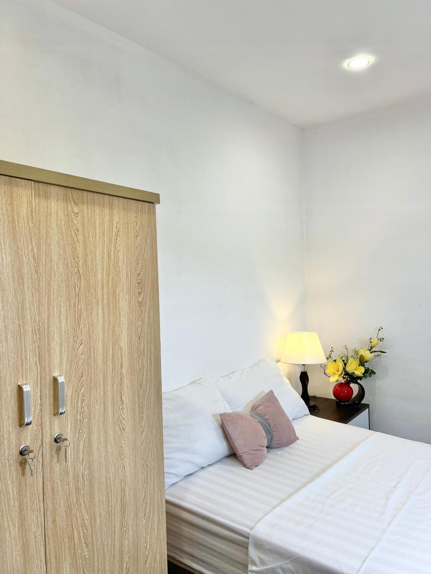 Ivy Hotel & Apartment - Stay 24H Hanoi Kamer foto